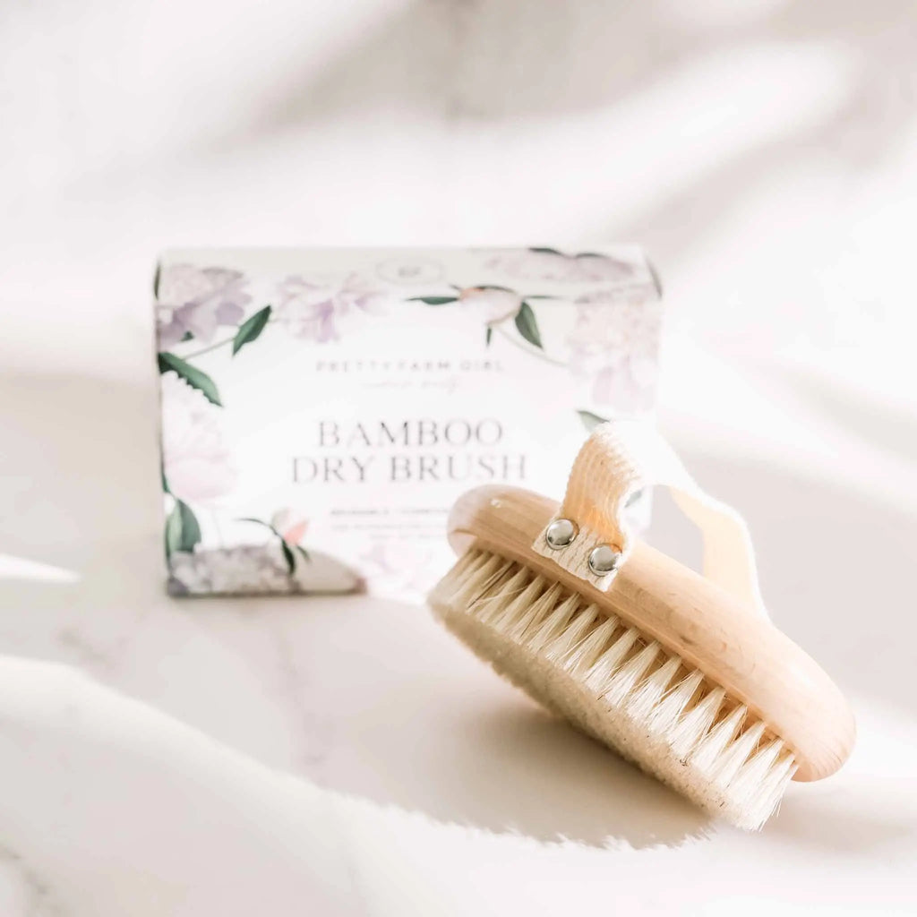 Dry Body Brush Pretty farm girl