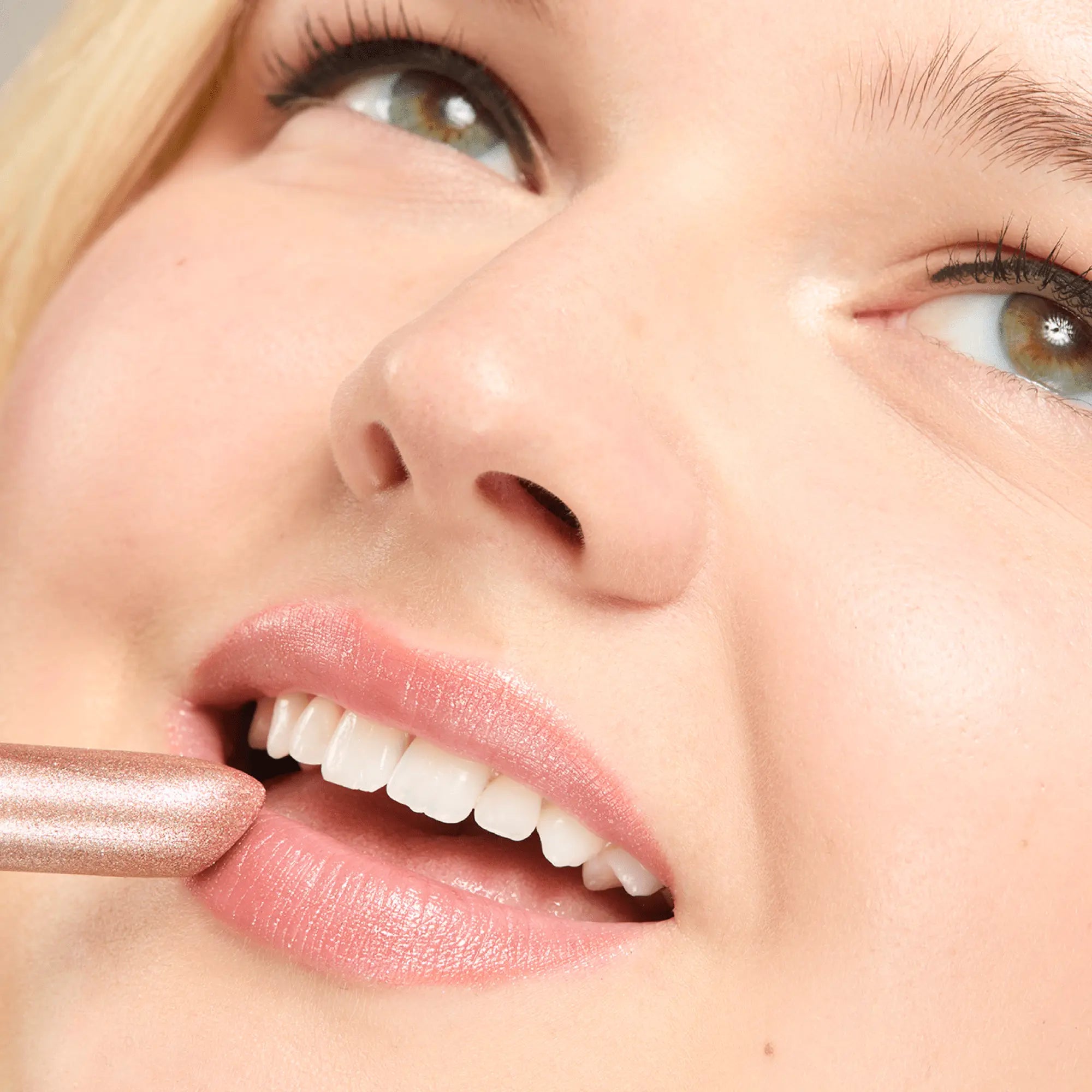 Hollywood Blvd - Glitter Lipstick Gerard Cosmetics